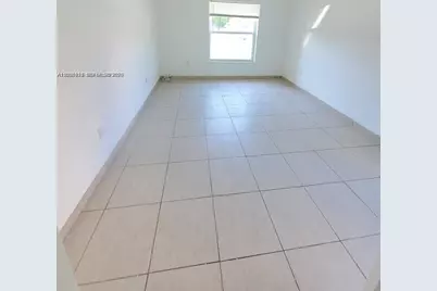 5199 NW 7th St #101, Miami, FL 33126 - Photo 7