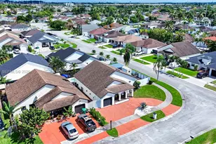 15855 SW 143rd Path, Miami, FL 33177 - Photo 3