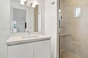 7482 NW 99th Ct, Doral, FL 33178 - Photo 41