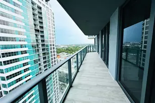 121 NE 34th St, Miami, FL 33137 - Photo 13