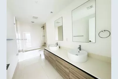 121 NE 34th St #2302, Miami, FL 33137 - Photo 21