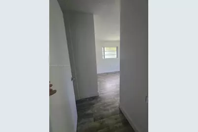 5869 SW 34th St, Miami, FL 33155 - Photo 25