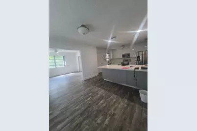 5869 SW 34th St, Miami, FL 33155 - Photo 5