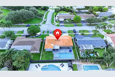 19850 SW 83rd Ave, Cutler Bay, FL 33189 - Photo 5