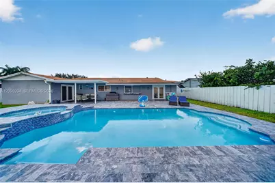 19850 SW 83rd Ave, Cutler Bay, FL 33189 - Photo 15