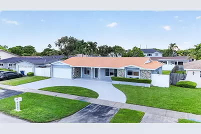 19850 SW 83rd Ave, Cutler Bay, FL 33189 - Photo 3