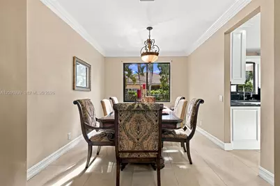 1073 Allamanda Way, Weston, FL 33327 - Photo 15