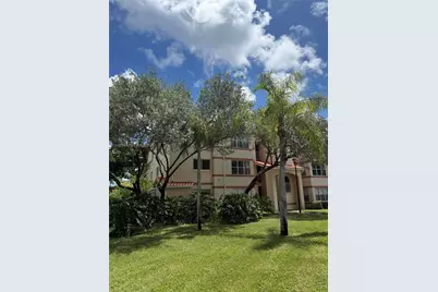 3450 N Pinewalk Dr N #421, Margate, FL 33063 - Photo 1