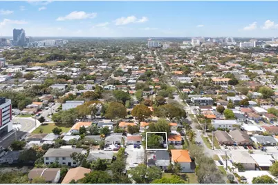 2710 SW 28th Ct, Miami, FL 33133 - Photo 21