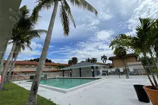 101 NE 41st St, Oakland Park, FL 33334 - Photo 9