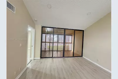 11272 Taft St #11272, Pembroke Pines, FL 33026 - Photo 7