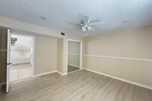 11272 Taft St, Pembroke Pines, FL 33026 - Photo 9