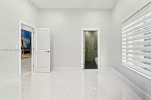 9995 NW 131st St, Hialeah Gardens, FL 33018 - Photo 33