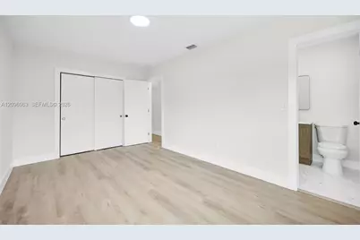 1135 NW 109th St, Miami, FL 33168 - Photo 29