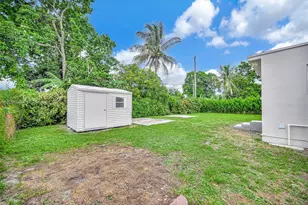 1135 NW 109th St, Miami, FL 33168 - Photo 9