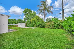 1135 NW 109th St, Miami, FL 33168 - Photo 13