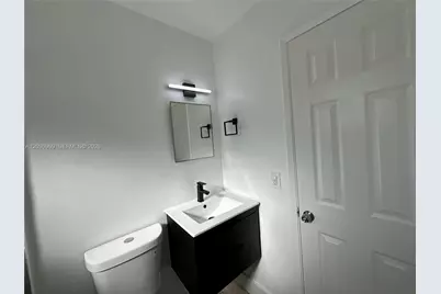 510 NE 4th Ave #510, Hallandale Beach, FL 33009 - Photo 17