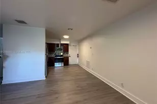 510 NE 4th Ave, Hallandale Beach, FL 33009 - Photo 3