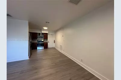 510 NE 4th Ave #510, Hallandale Beach, FL 33009 - Photo 7