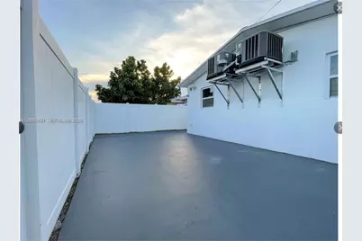 510 NE 4th Ave #510, Hallandale Beach, FL 33009 - Photo 33