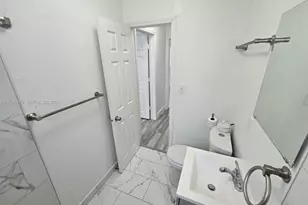 535 NW 7th St, Miami, FL 33136 - Photo 21