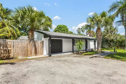 417 SW 1st Ave, Boynton Beach, FL 33435 - Photo 5