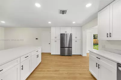 417 SW 1st Ave, Boynton Beach, FL 33435 - Photo 17