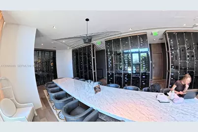 650 NE 32nd St #3707, Miami, FL 33137 - Photo 3