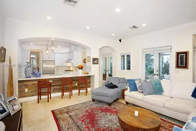 10195 SW 75th Pl, Pinecrest, FL 33156 - Photo 5