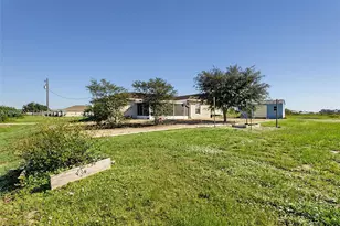 7021 Ramrod Cir, Labelle, FL 33935 - Photo 11