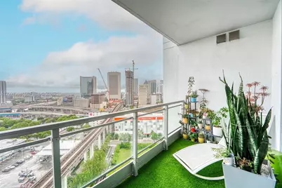 90 SW 3rd St #2009, Miami, FL 33130 - Photo 11