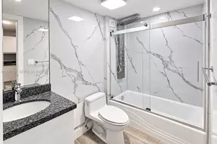 2301 Collins Ave, Miami Beach, FL 33139 - Photo 13