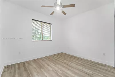 7080 NW 174th Ter #102, Hialeah, FL 33015 - Photo 27