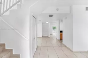 7080 NW 174th Terrace, Hialeah, FL 33015 - Photo 5