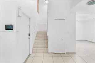 7080 NW 174th Terrace, Hialeah, FL 33015 - Photo 25