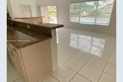 531 NW 108th Ave, Plantation, FL 33324 - Photo 5