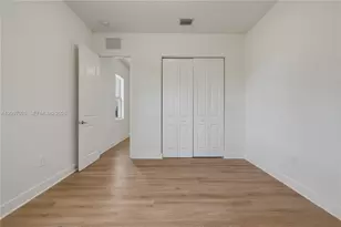 4372 SW 122nd Terrace, Davie, FL 33330 - Photo 15