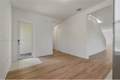 4372 SW 122nd Ter #0, Davie, FL 33330 - Photo 13