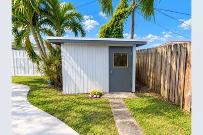 8521 NW 25th St, Sunrise, FL 33322 - Photo 39