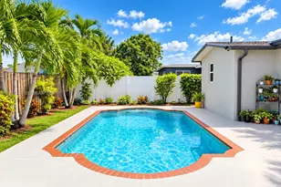 8521 NW 25th St, Sunrise, FL 33322 - Photo 1