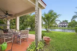 1362 Canary Island Dr, Weston, FL 33327 - Photo 25