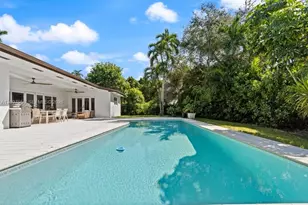 1990 NE 197th Terrace, Miami, FL 33179 - Photo 29