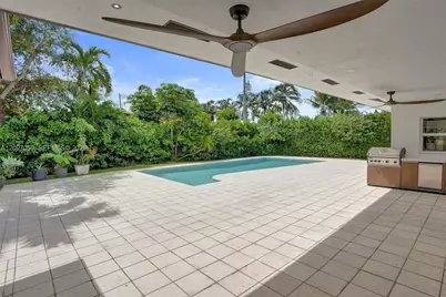 1990 NE 197th Ter, Miami, FL 33179 - Photo 29