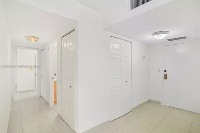 3800 S Ocean Dr #414, Hollywood, FL 33019 - Photo 9