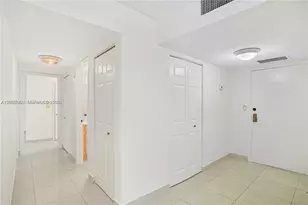 3800 S Ocean Dr, Hollywood, FL 33019 - Photo 9