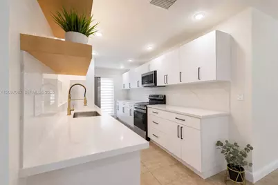 25305 SW 124 Ct, Homestead, FL 33032 - Photo 11