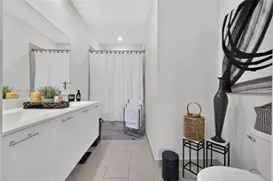 8167 NW 41st St, Doral, FL 33166 - Photo 45