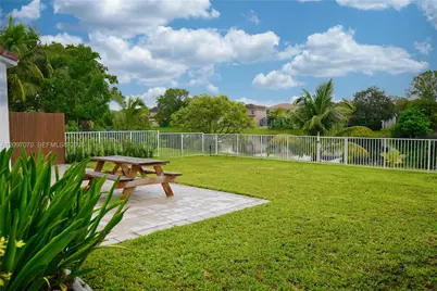 199 NW 152nd Ave, Pembroke Pines, FL 33028 - Photo 39