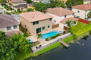 2001 NW 99th Terrace, Pembroke Pines, FL 33024 - Photo 5