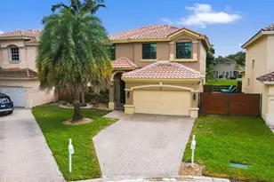 2001 NW 99th Terrace, Pembroke Pines, FL 33024 - Photo 3